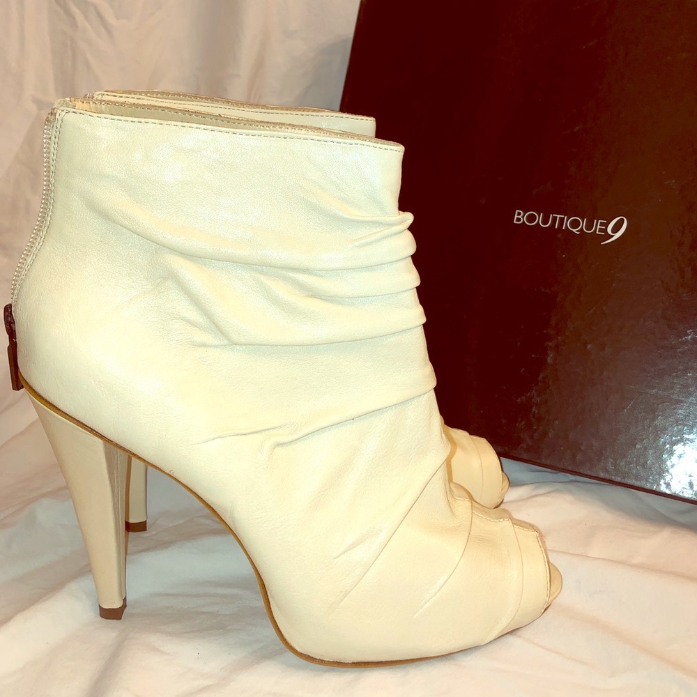 Boutique 9 Heel Booties